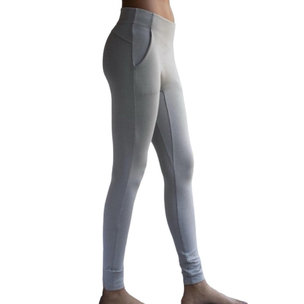 Ladies Lunya Restore pull on leggings size M